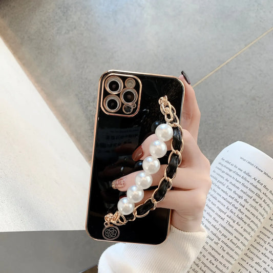 Pearl Chain iPhone Case